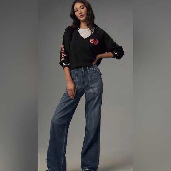 Anthropologie Pilcro Rolling Stones V Neck Sweatshirt Sticky Fingers Logo M - Picture 4 of 8